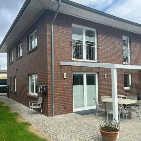 Apartment Zentral Gelegenes Haus Mit Garten Kronshagen